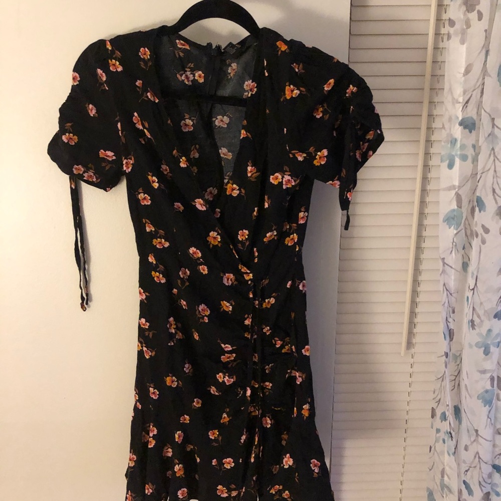 Black summery dress - Picture 3 of 3